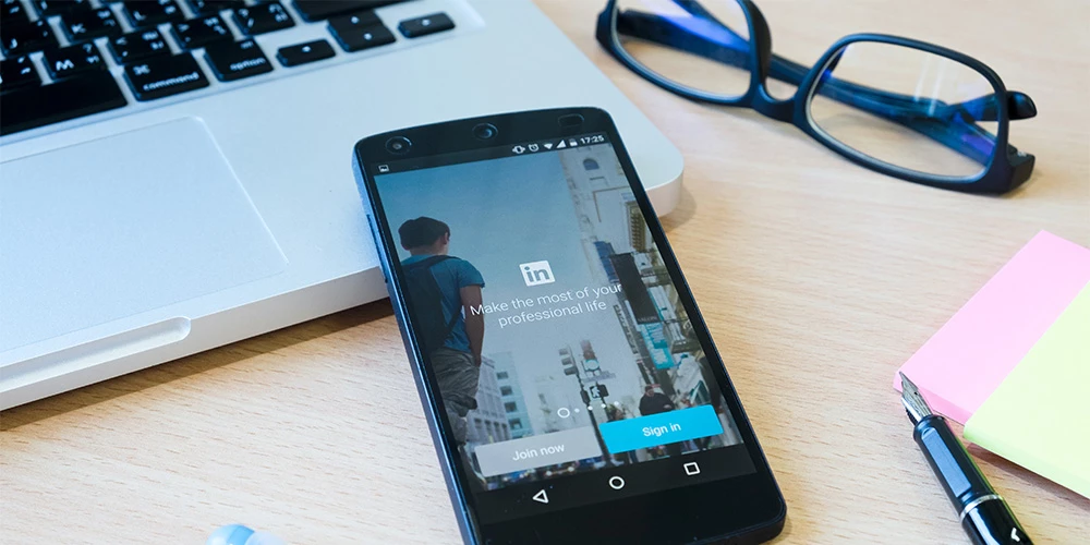 Increase Your LinkedIn Profile Views just by spending 15 minutes daily. Read the blog to learn from experts